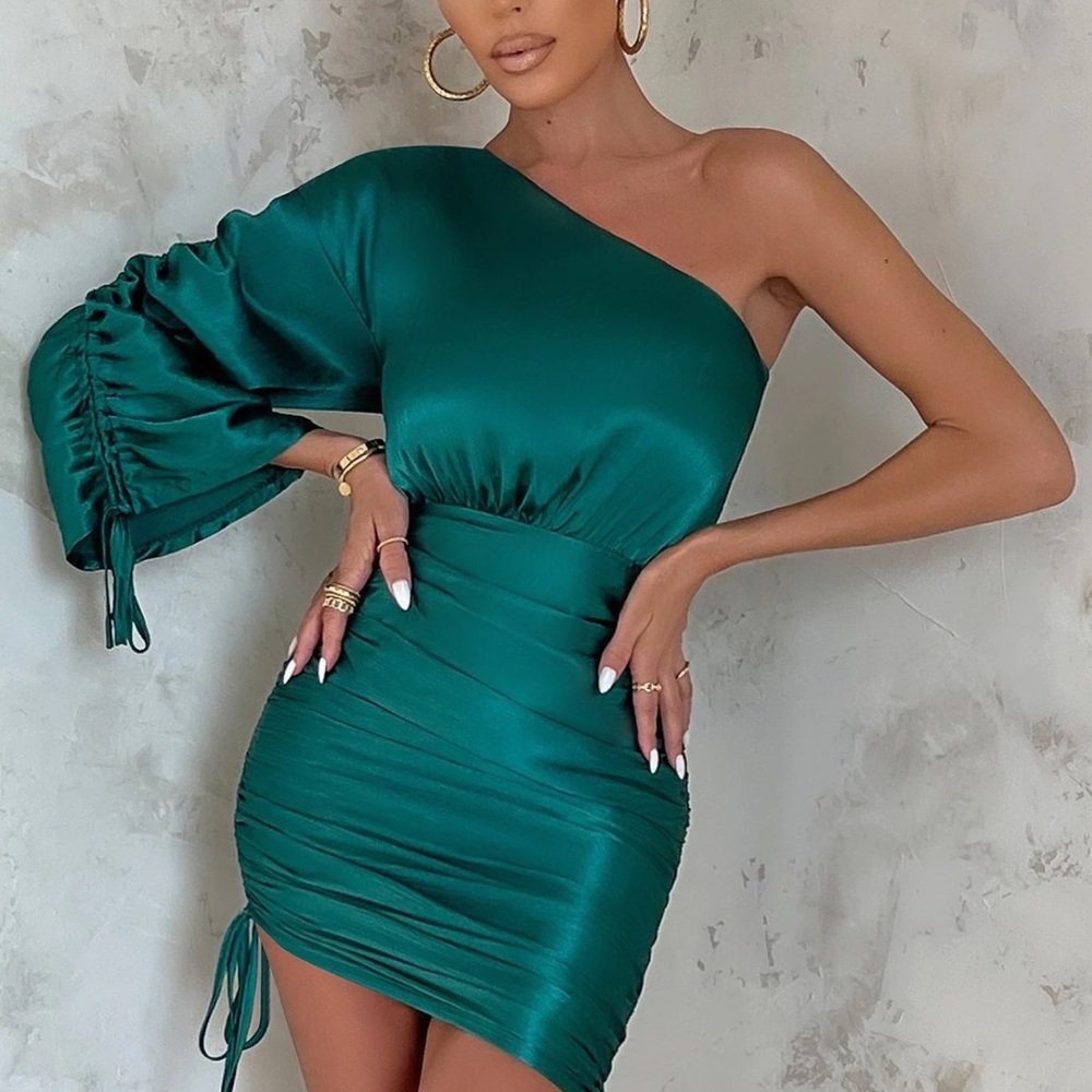 Club L London Off topic green one shoulder wide sleeve ruched mini dress